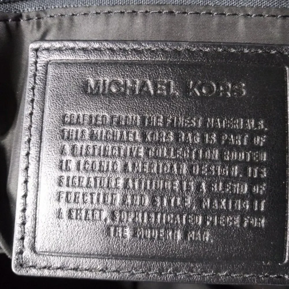 Michael Kors Parker Messenger Bag Black Shoulder Bag